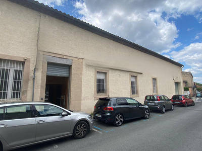 Local d'activités - 300 m²