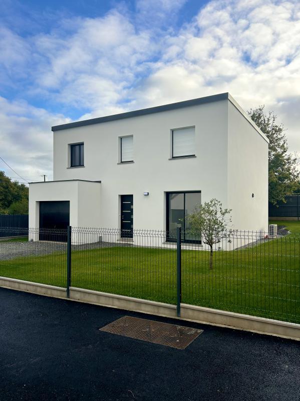 Maison - 123 m² - 7 pièces