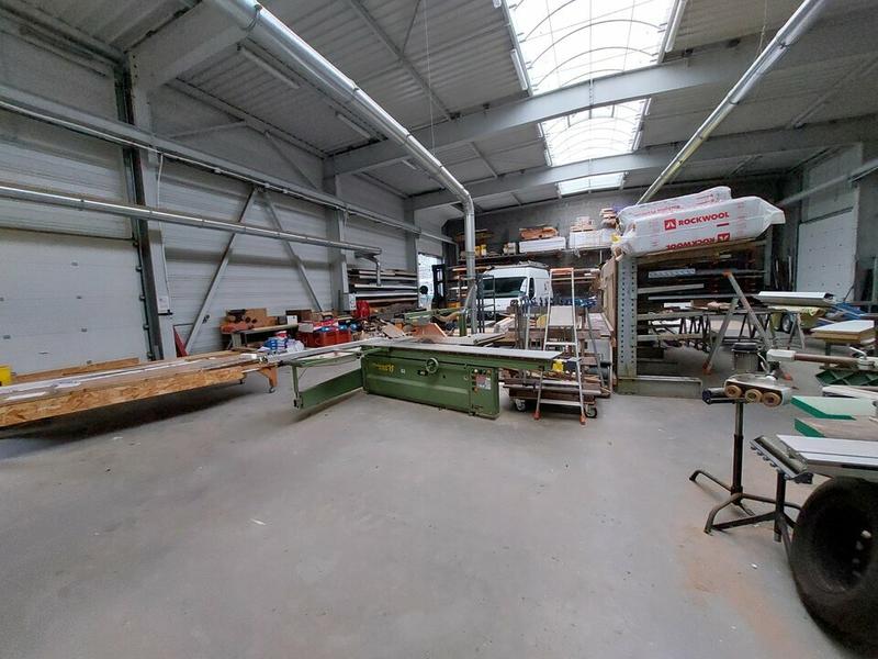 Entrepôt - 659 m²