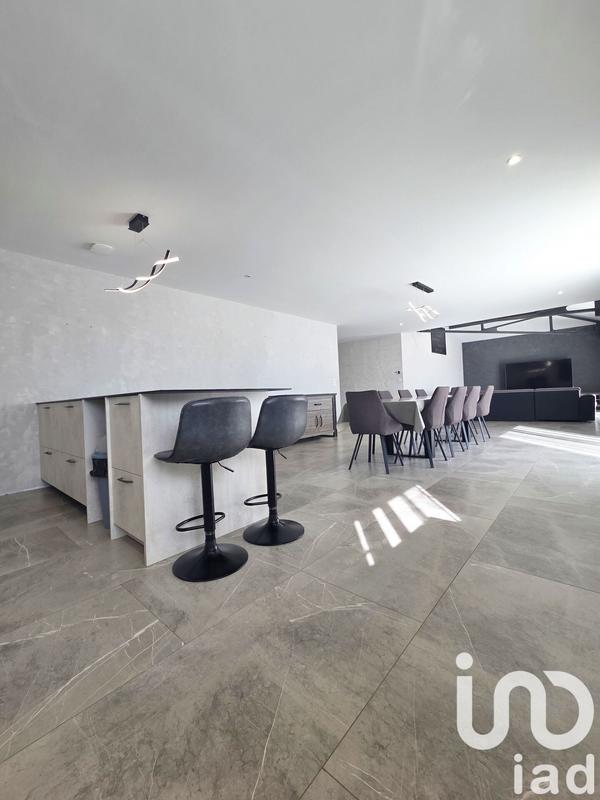 Maison de maîtres - 220 m² - 6 pièces