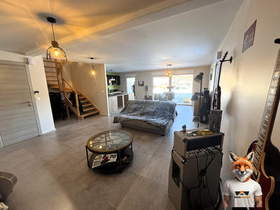 Duplex - 111 m² - 4 pièces