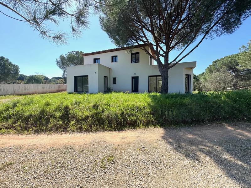 Villa - 144 m² - 6 pièces