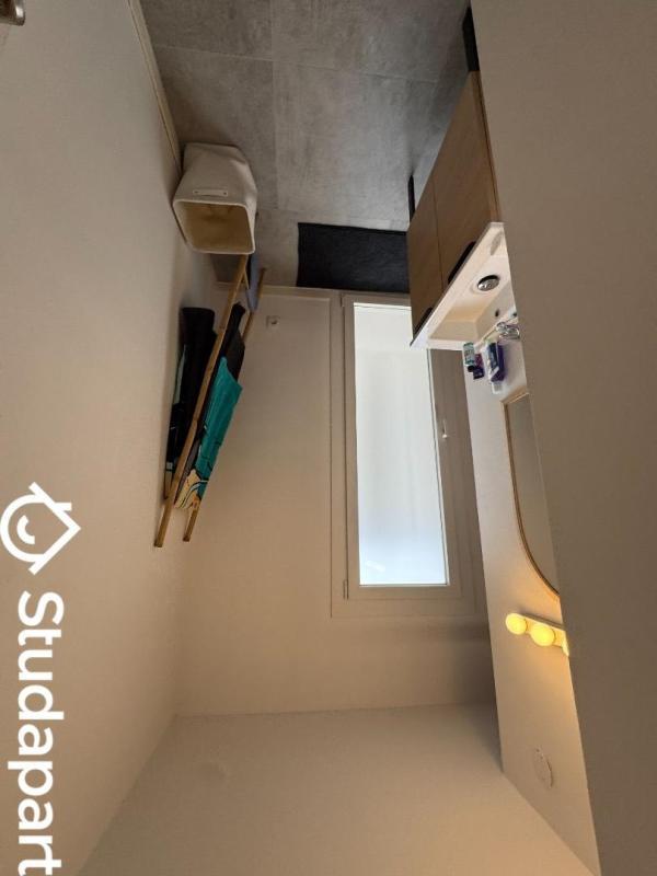 Chambre - 12 m² - 1 pièce