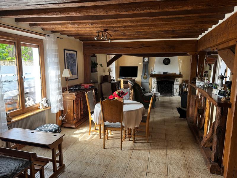Maison ancienne - 194 m² - 7 pièces