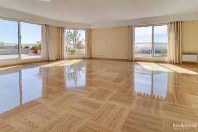 Appartement - 134 m² - 4 pièces