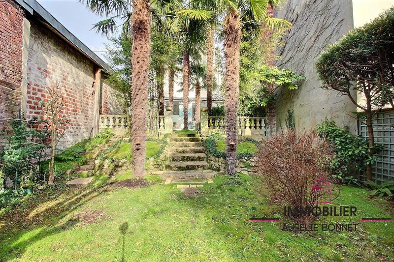 Maison - 163 m² - 8 pièces