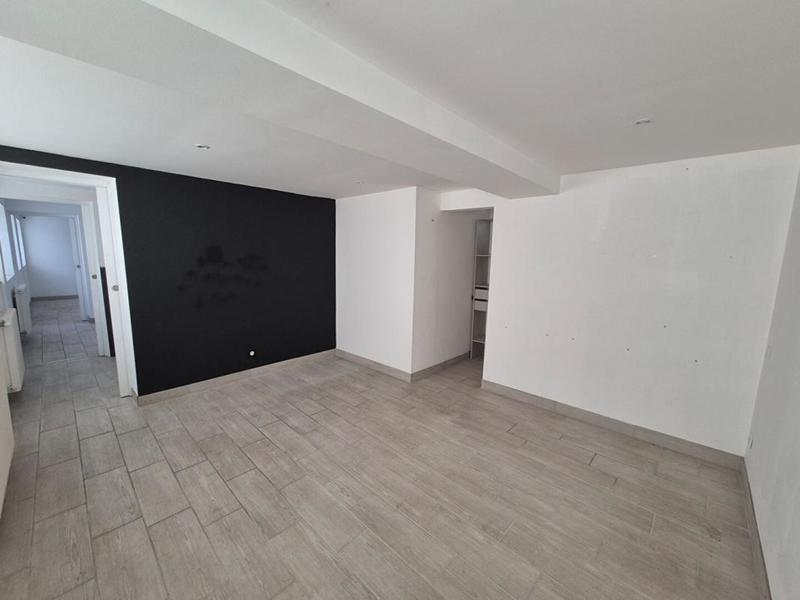 Maison - 100 m² - 3 pièces