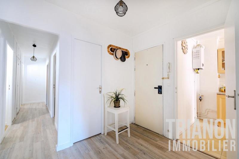 Appartement - 92 m² - 4 pièces