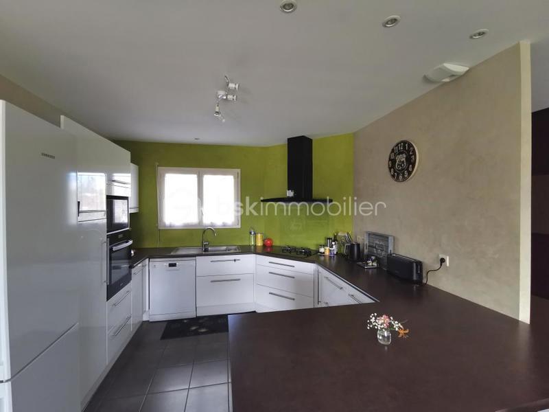 Pavillon - 100 m² - 4 pièces