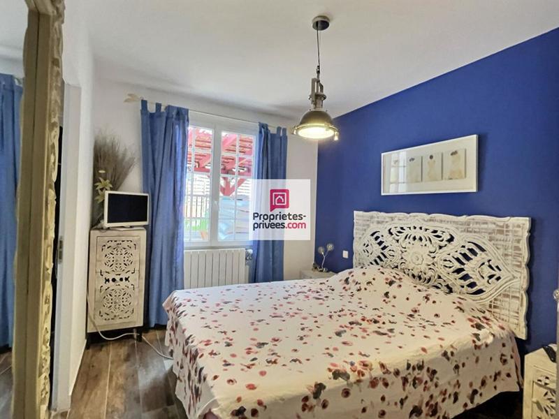 Maison - 205 m² - 8 pièces