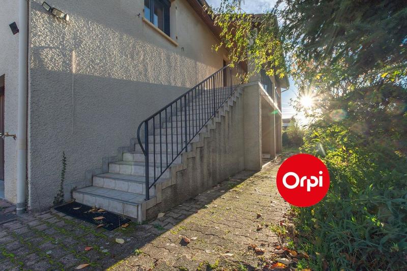 Maison - 135 m² - 6 pièces