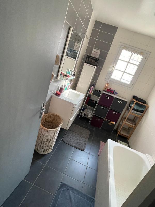 Maison - 98 m² - 4 pièces