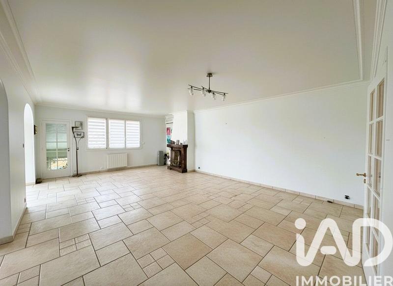 Maison - 260 m² - 7 pièces