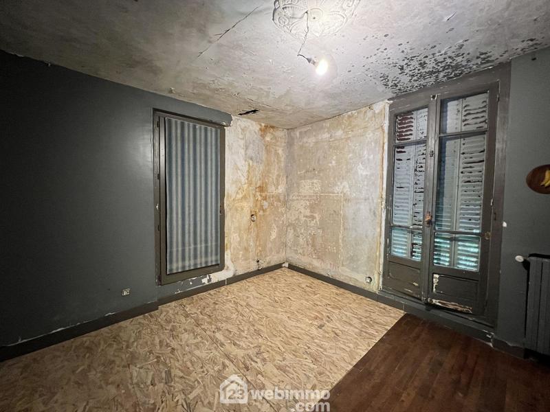 Maison - 182 m² - 7 pièces