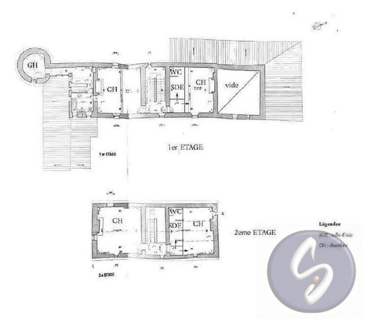 Maison - 432 m² - 8 pièces