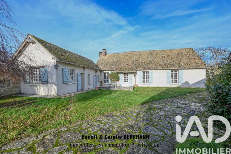 Maison - 180 m² - 6 pièces