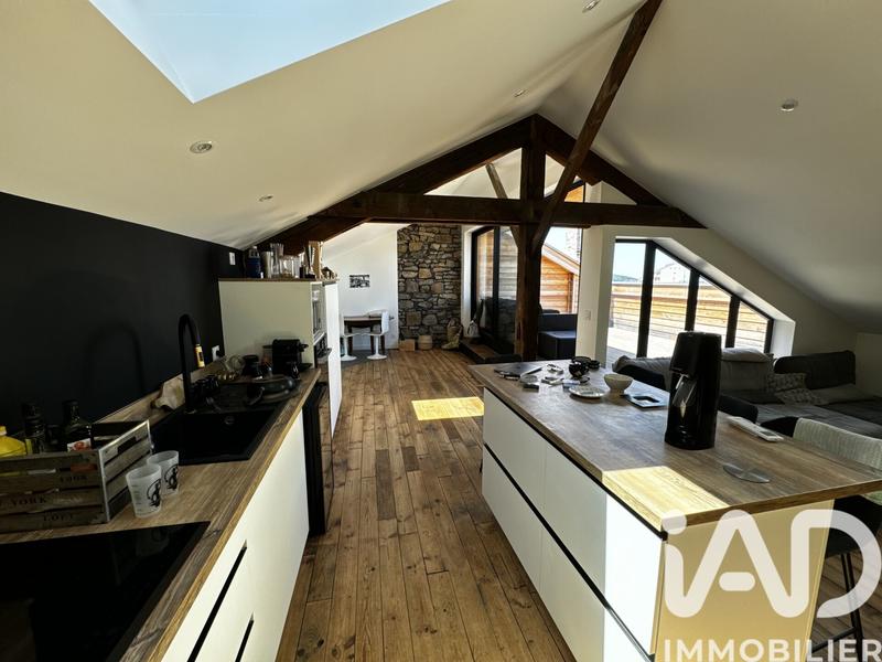 Appartement - 132 m² - 5 pièces