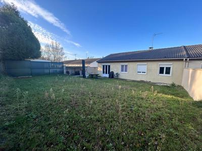 Maison - 96 m² - 5 pièces