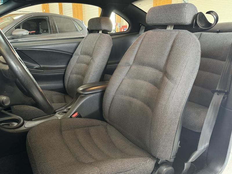 Ford Mustang 1996 3.8l V6 150ch Made in Usa