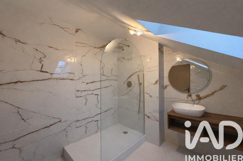 Appartement - 85 m² - 3 pièces