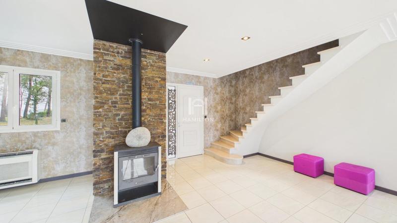 Villa - 230 m² - 7 pièces