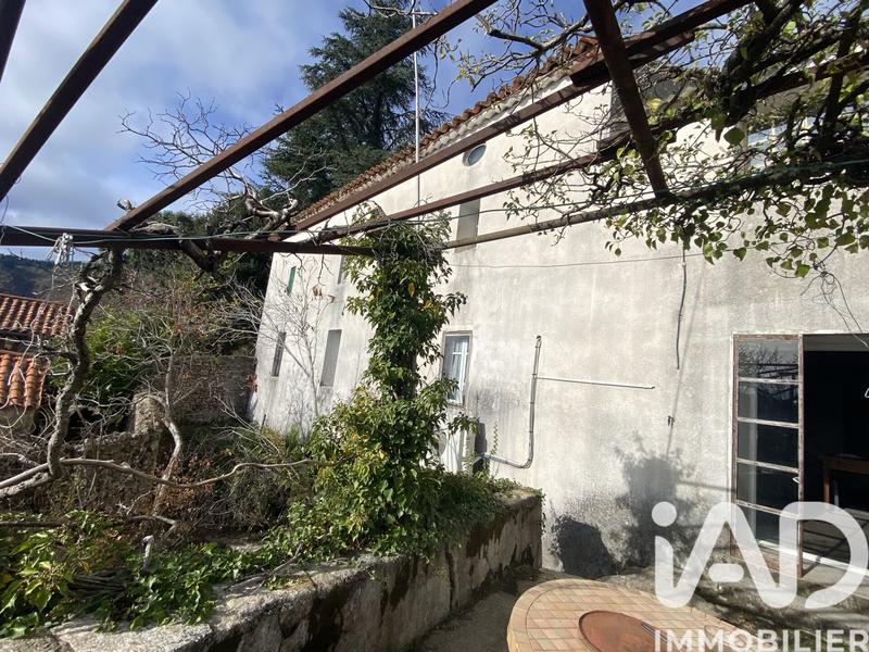 Maison - 160 m² - 11 pièces