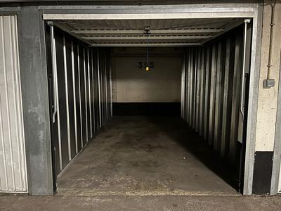 Parking / Garage - 9 m²