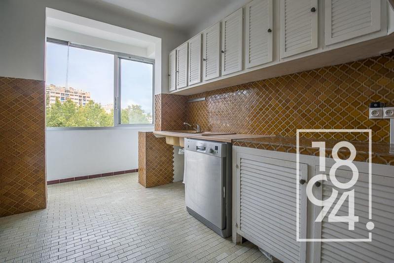 Appartement - 70 m² - 4 pièces