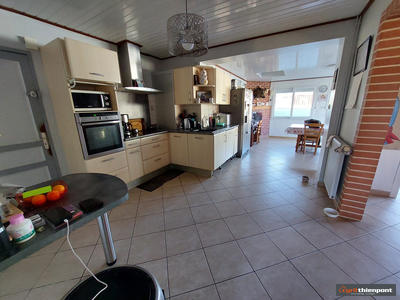 Maison - 177 m² - 7 pièces