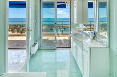 Appartement - 74 m² - 2 pièces