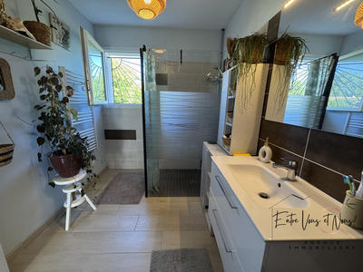 Maison contemporaine - 90 m² - 4 pièces