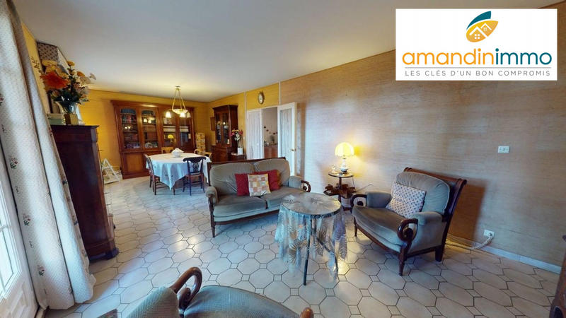 Maison - 172 m² - 8 pièces