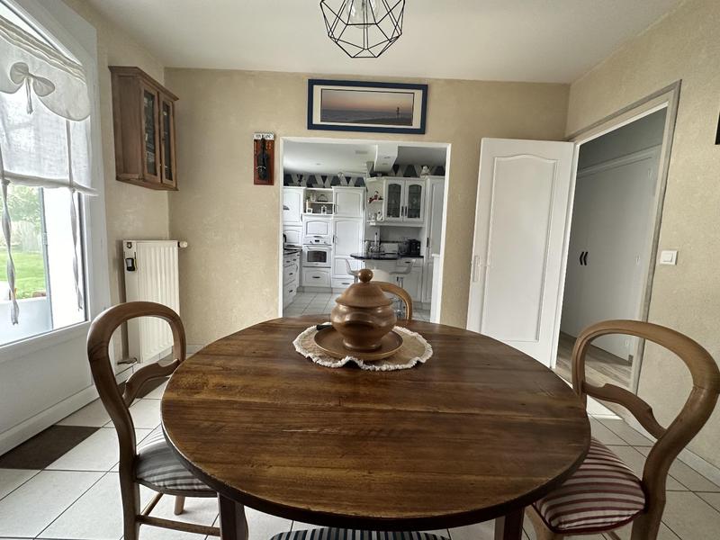 Maison - 248 m² - 11 pièces