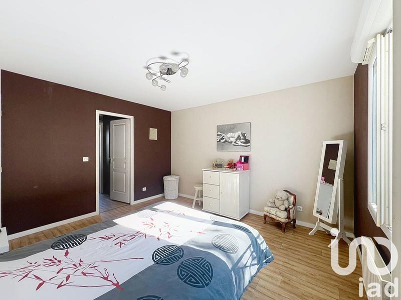 Maison - 167 m² - 7 pièces