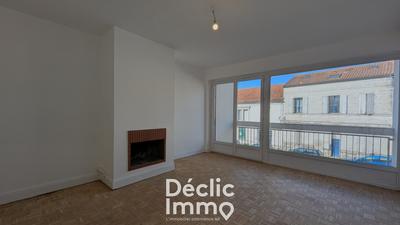 Appartement ancien - 63 m² - 3 pièces