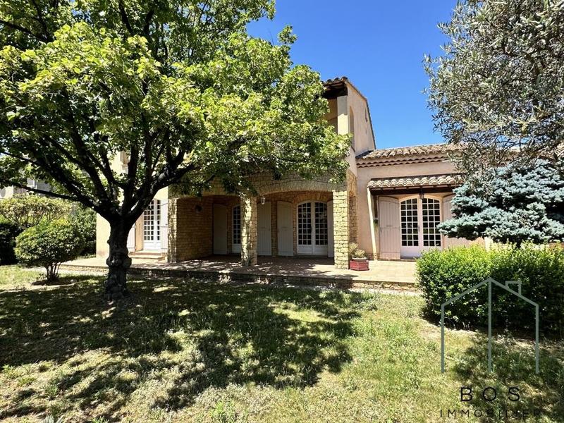 Villa - 192 m² - 7 pièces