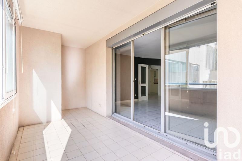 Appartement - 77 m² - 3 pièces