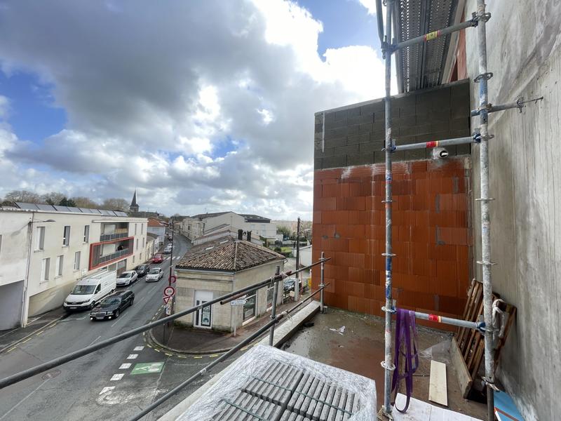 Appartement - 83 m² - 4 pièces