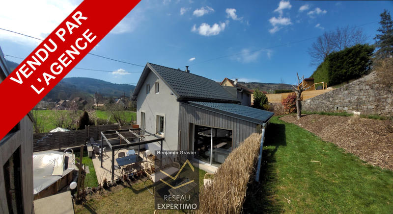 Maison - 110 m² - 4 pièces