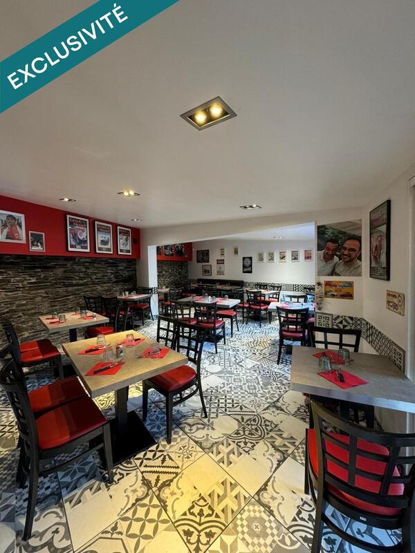 Local commercial - 136 m² - 6 pièces