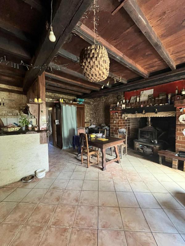 Propriété - 106 m² - 4 pièces