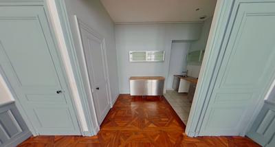 Appartement - 140 m² - 5 pièces