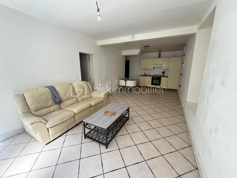 Maison de ville - 196 m² - 7 pièces