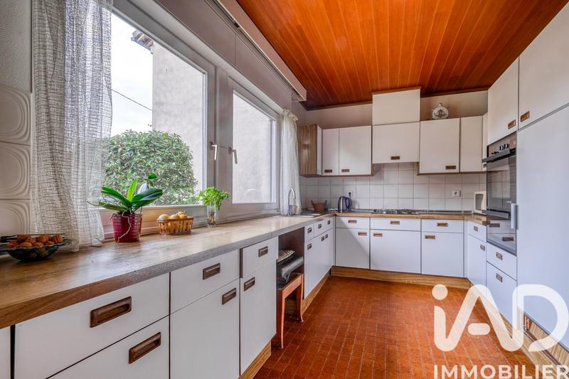 Maison - 190 m² - 7 pièces