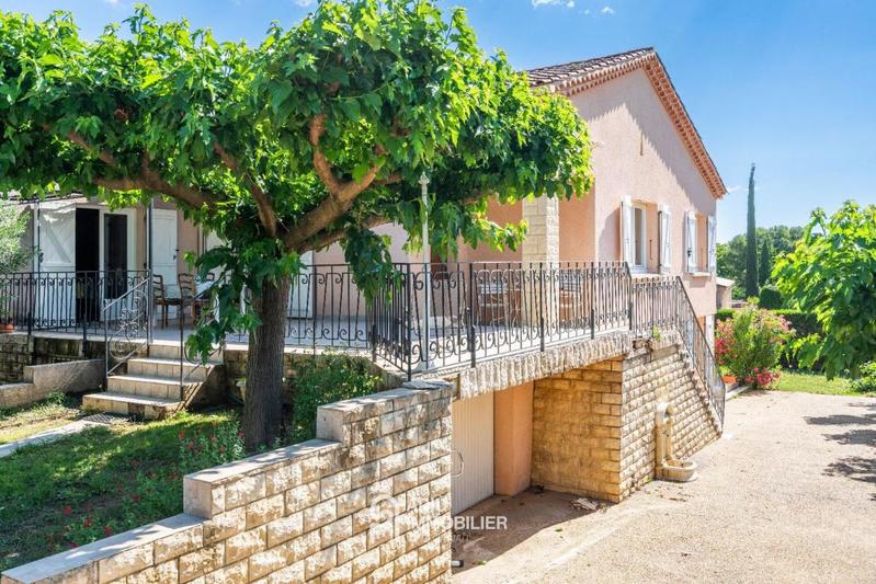 Maison - 166 m² - 5 pièces