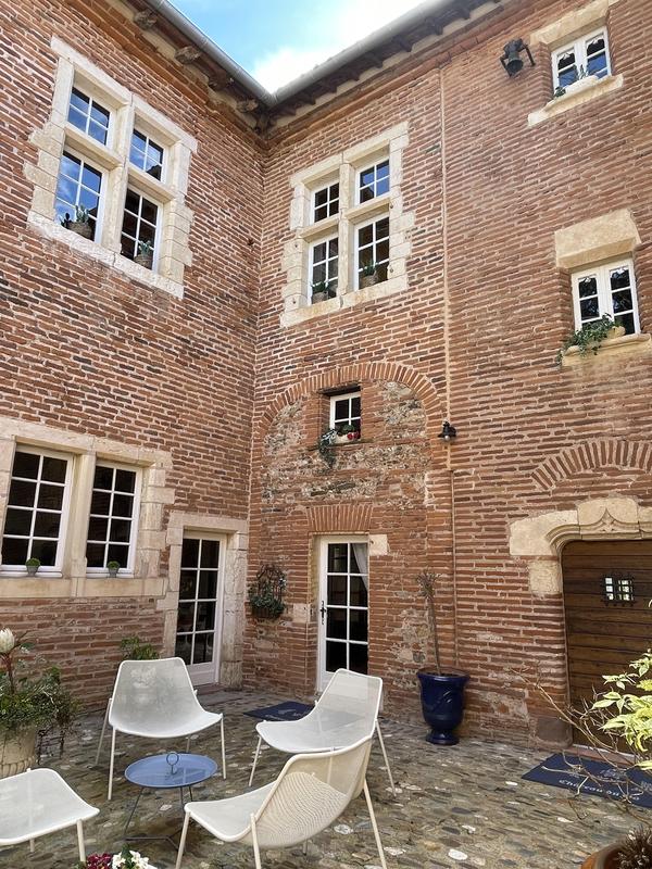 Château - 320 m² - 11 pièces