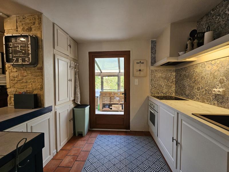 Maison traditionnelle - 158 m² - 9 pièces