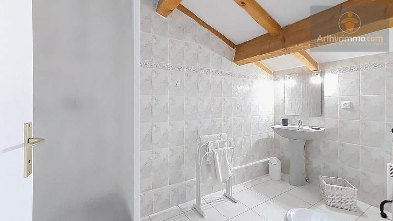 Appartement - 92 m² - 4 pièces