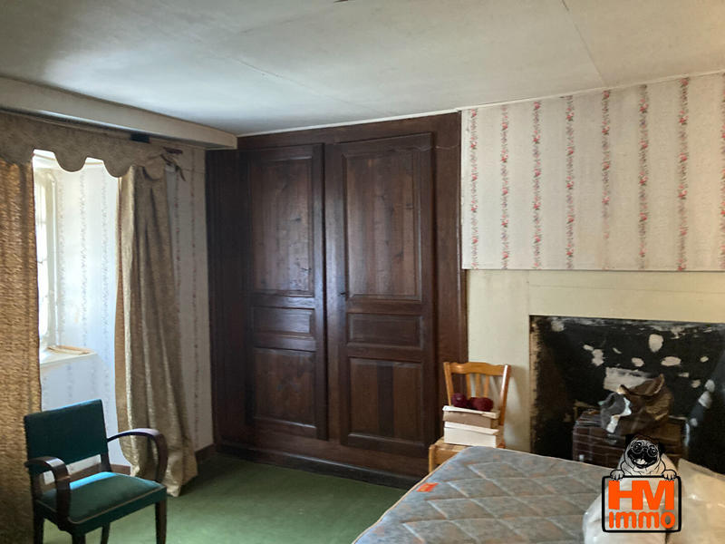 Maison - 180 m² - 8 pièces