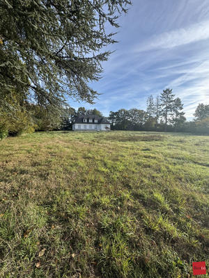 Maison contemporaine - 237 m² - 11 pièces